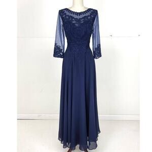 Chicas Maxi Dress Lace Sleeve Gown Women XL Navy Blue Lace Formal Elegant NWT